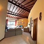 Casa Na Feiticeira Com Vista Mar